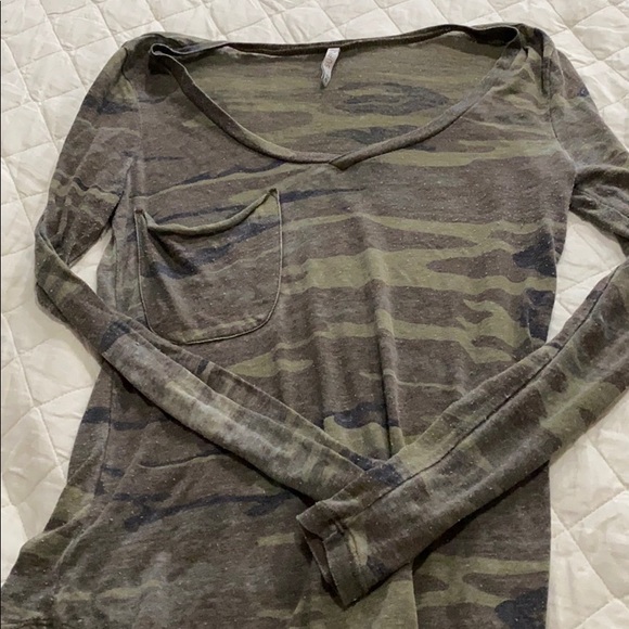 Z Supply top - Picture 1 of 2